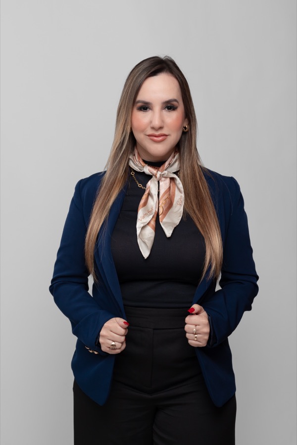 Iara Borches